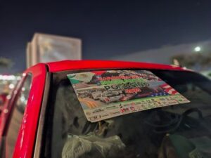 Controles fronterizos de Texas interceptan caravana de retorno de migrantes mexicanos